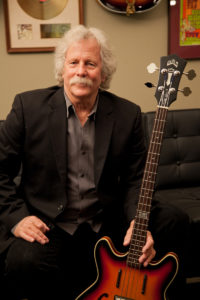 chris_hillman_byrds_bass